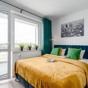 Apartament Enjoy! Pileckiego, Warszawa